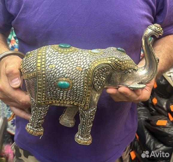 Статуэтка слон
