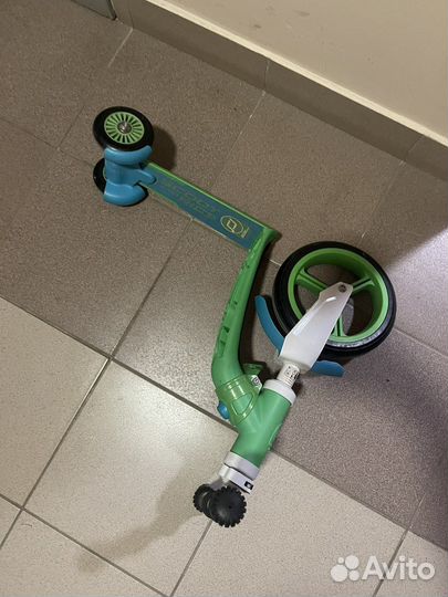 Самокат беговел 2 в 1 scoot and ride зеленый