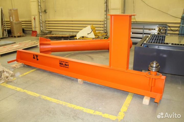 Кран консольный