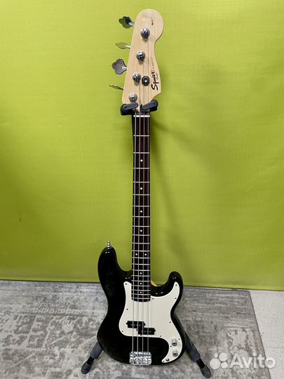 Бас гитара Fender Squier Affinity Precision