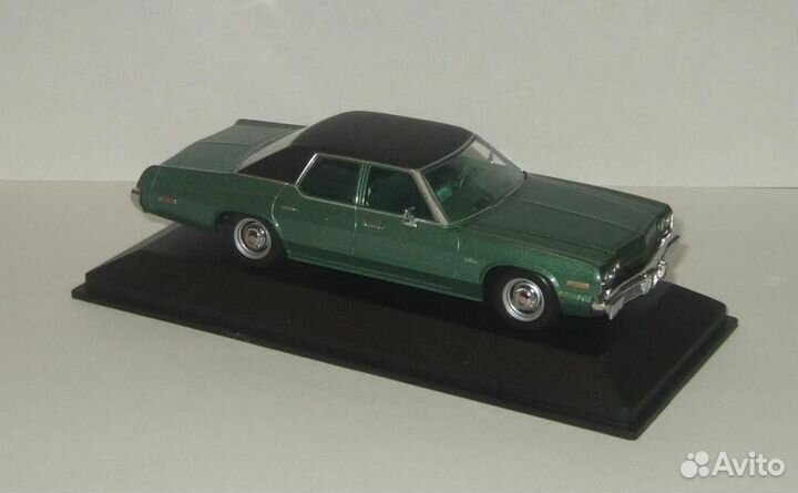 Додж Dodge Monaco 1974 Minichamps 1:43