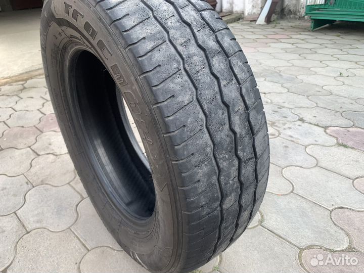 Tracmax Transporter RF09 215/65 R16C 109R