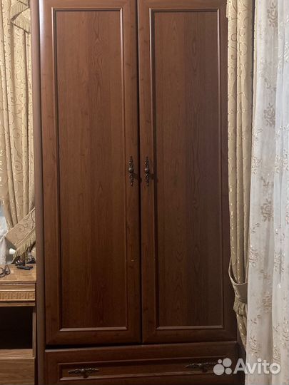 Шкаф для одежды бу