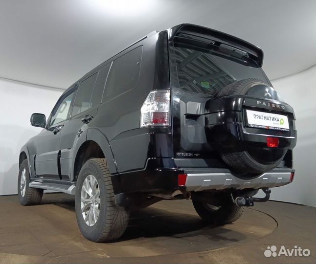 Mitsubishi Pajero, 2011