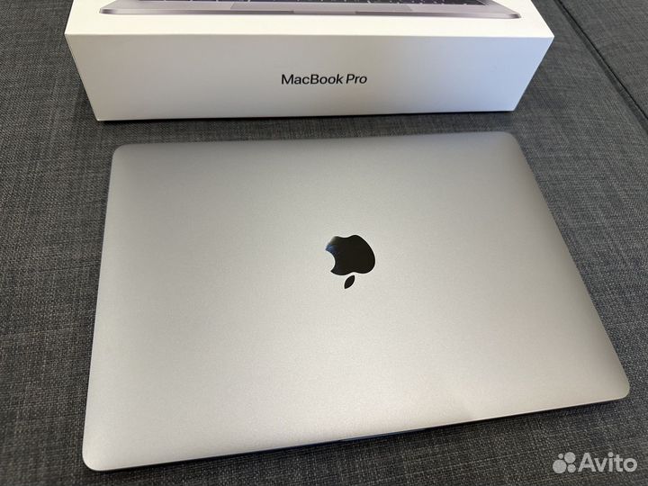 Macbook pro 13 2020 m1