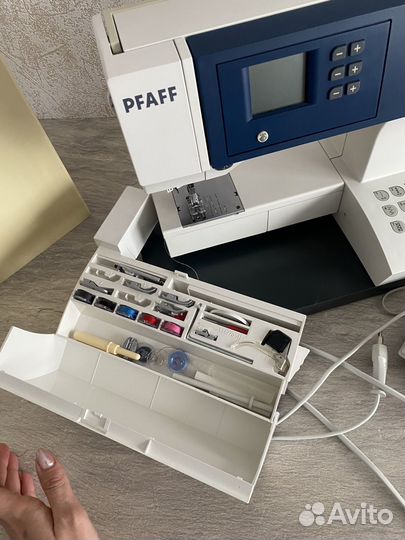 Швейная машина Pfaff Tiptronic 2020