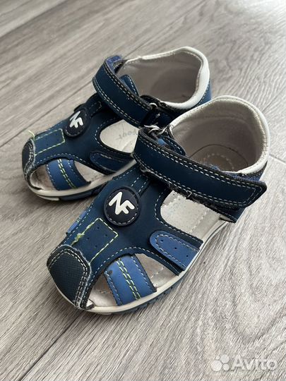 Сандали детские