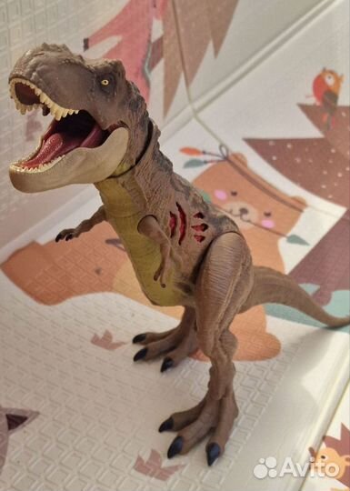 Jurassic world тирекс динозавр mattel