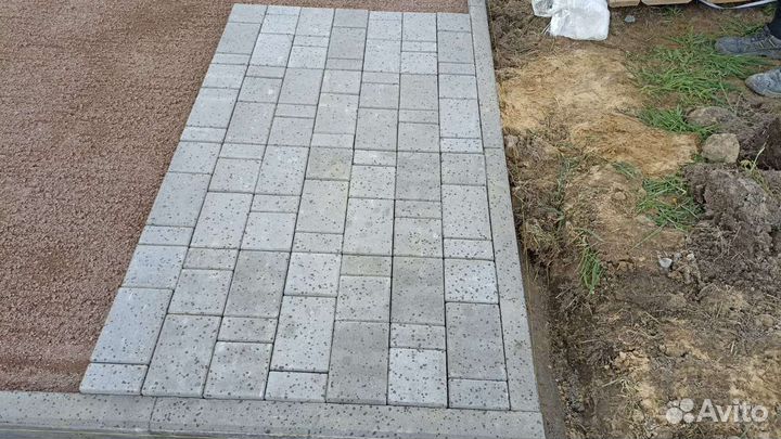 Укладка тротуарной плитки
