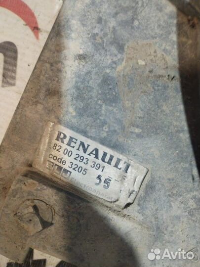 Вентилятор охлаждения радиатора Renault Logan SR