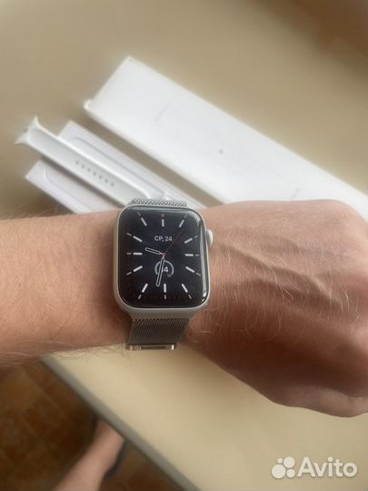 Часы apple watch 4 44 mm