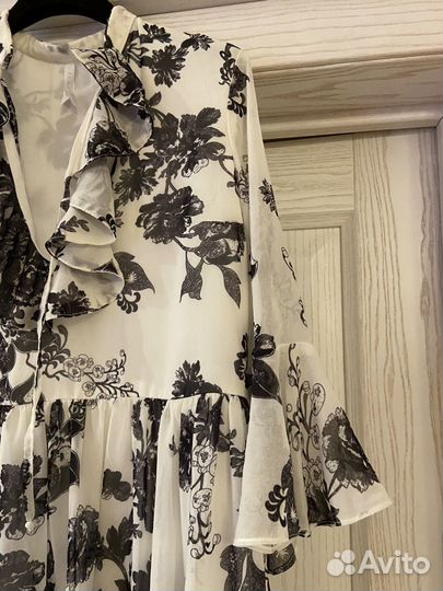 Шифоновое платье Италия Imperial 46