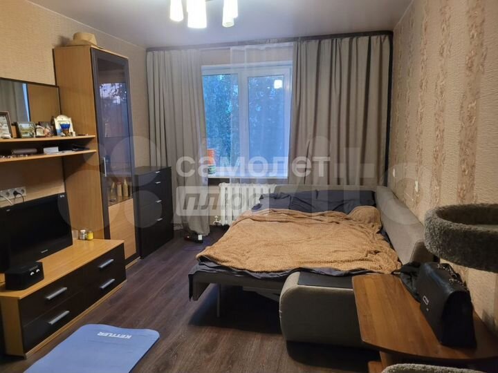 2-к. квартира, 53 м², 3/5 эт.