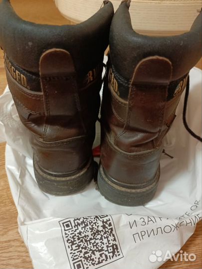 Фирменные,мужские ботинки