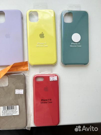 Чехол на iPhone 11