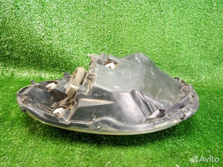 Фара передняя левая Nissan Micra K12 CR12DE 2008