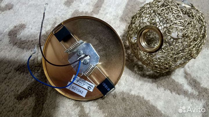 Светильник потолочный