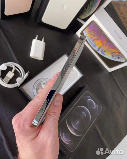 iPhone 12 Pro, 256 ГБ