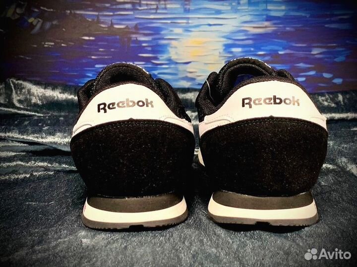 Кроссовки Reebok черные