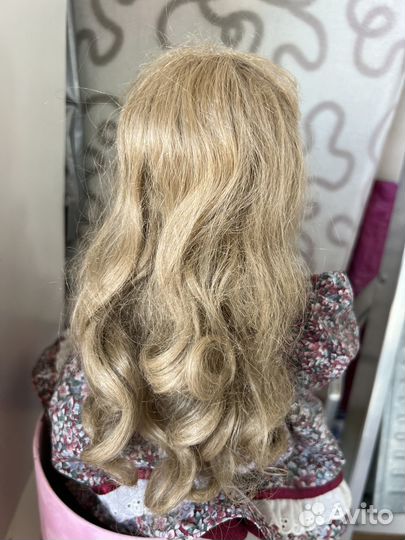 Кукла фарфоровая большая, Красная Шапочка (40 см)