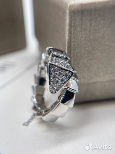 Bvlgari кольцо