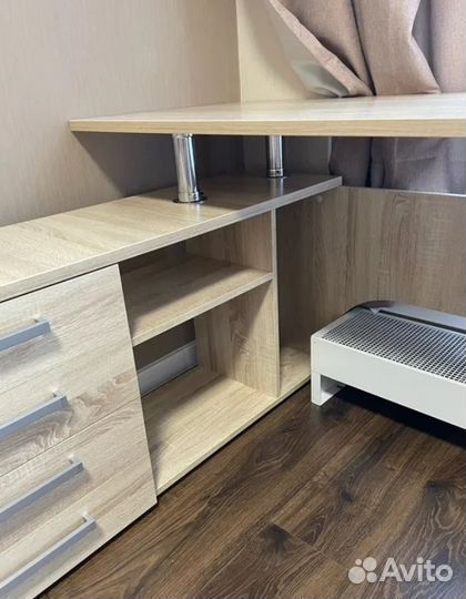 Стол компьютерный Алькор