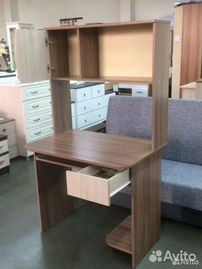 Компьютерный стол №2