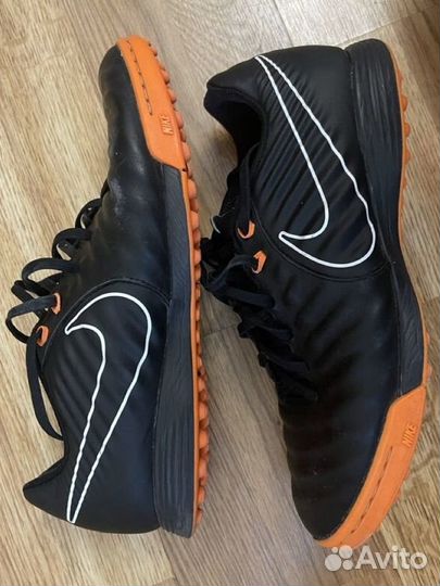 Сороконожки nike tiempo