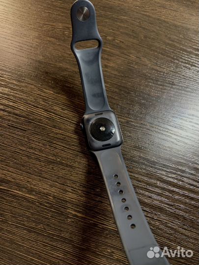 Apple watch SE 40 mm 2 поколения(2022)