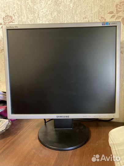Монитор Samsung 19 дюймов