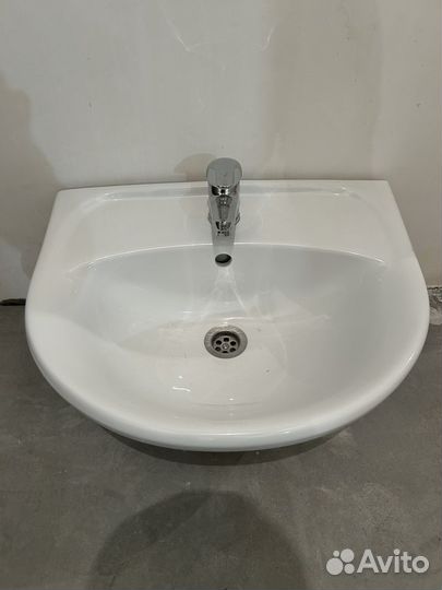 Унитаз от застройщика новый