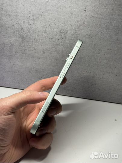 iPhone 15, 128 ГБ