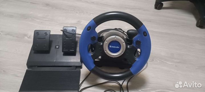 Игровой руль с педалями для пк