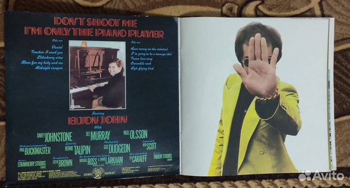 Elton John. Don't Shoot Me (UK)