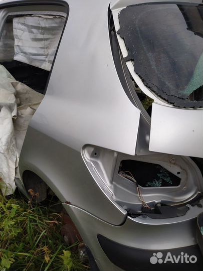 Левое заднее крыло пежо 307 серое