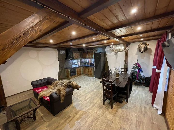 Дом 170 м² на участке 10 сот.