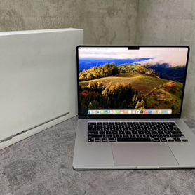 Apple macbook Air 15 M2 2023