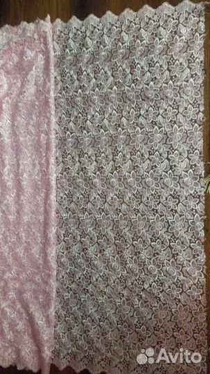 Отрез ткани гипюр розовый