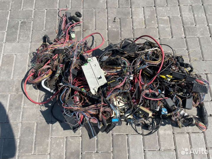 Проводка салона BMW 7 E38 1998
