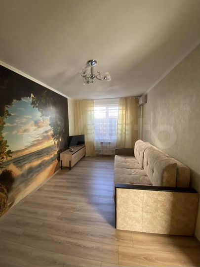 Комната 57 м², 1/2 эт.