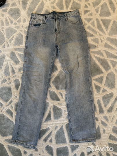 Джинсы прямые