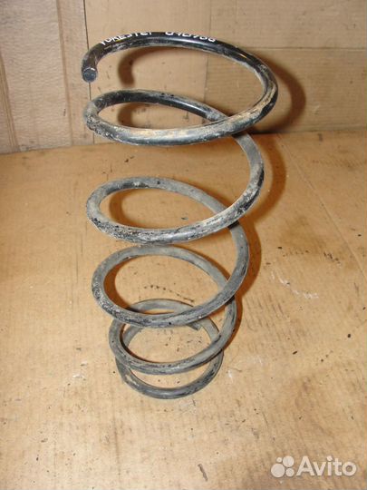 Пружина передняя Subaru forester 2004г