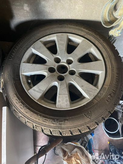 Колеса в сборе r16 зимние camry