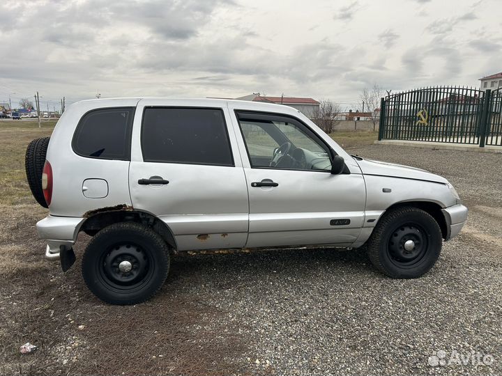 Chevrolet Niva 1.7 МТ, 2004, 200 000 км