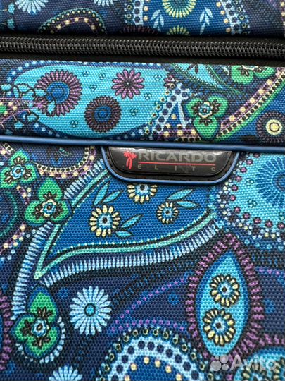 Продам чемодан