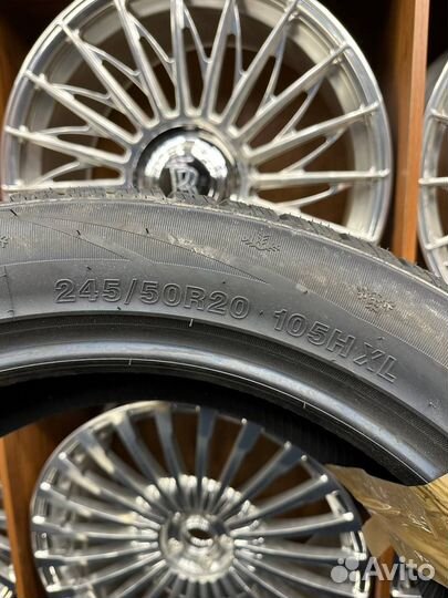 Zmax Winterhawke I 245/50 R20 105H