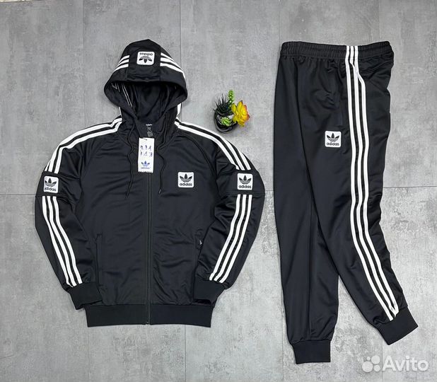 Спортивный костюм Adidas 90х (хит 2025)