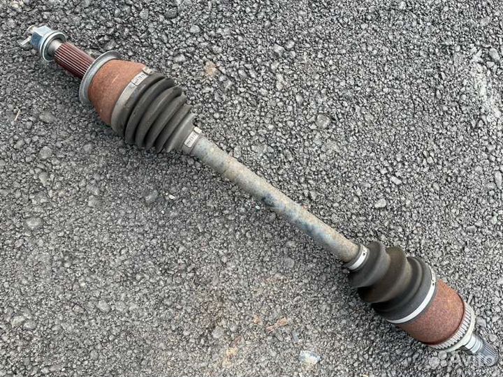 Привод задний левый Nissan Fuga KY51 VQ37(VHR)