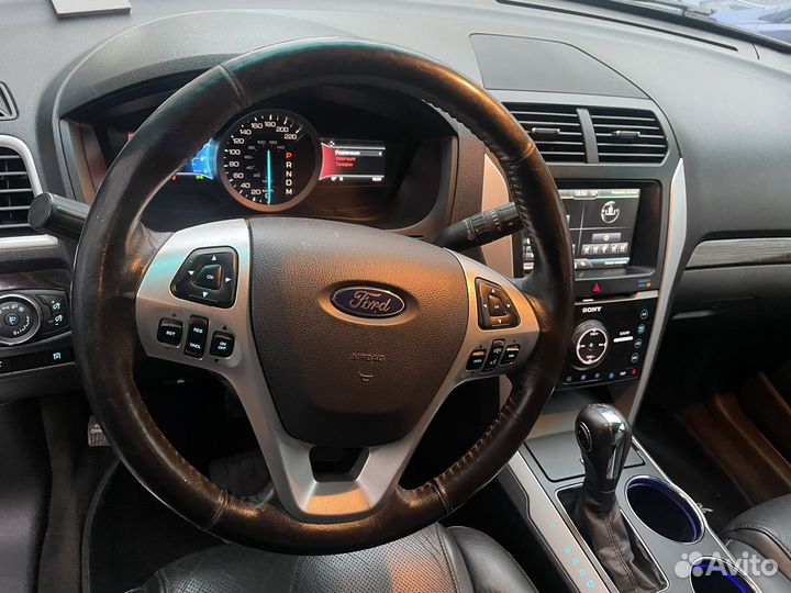 Ford Explorer, 2013
