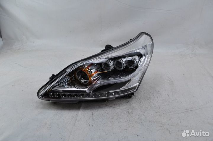 Б/У Б/У Фара предняя левая Hyundai Equus 2013